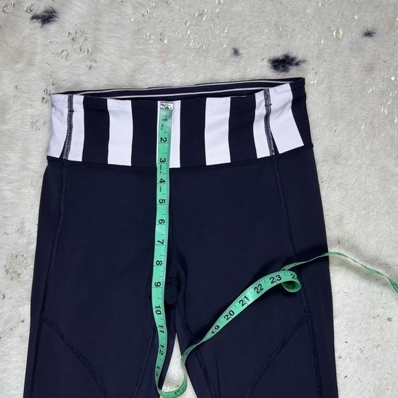 Lululemon Athletica Black Stretch Spandex Yoga Gym Workout Leggings Size 4 - Picture 3 of 8